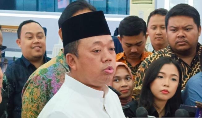 Foto dari laporan Fajar: Menteri Nusron Wahid Mangkir KPK, MAKI Bongkar Rute Janggal Ke Luar Negeri Via Feri